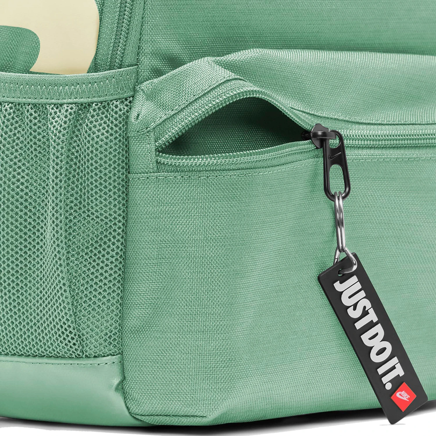 Nike Brasilia JDI Backpack - Green 6 Nike Brasilia JDI Backpack - Green - Image 4