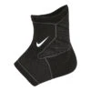 Nike Pro Knitted Knee Bandage - Black, White -Padel Pro Shop 51613000 000